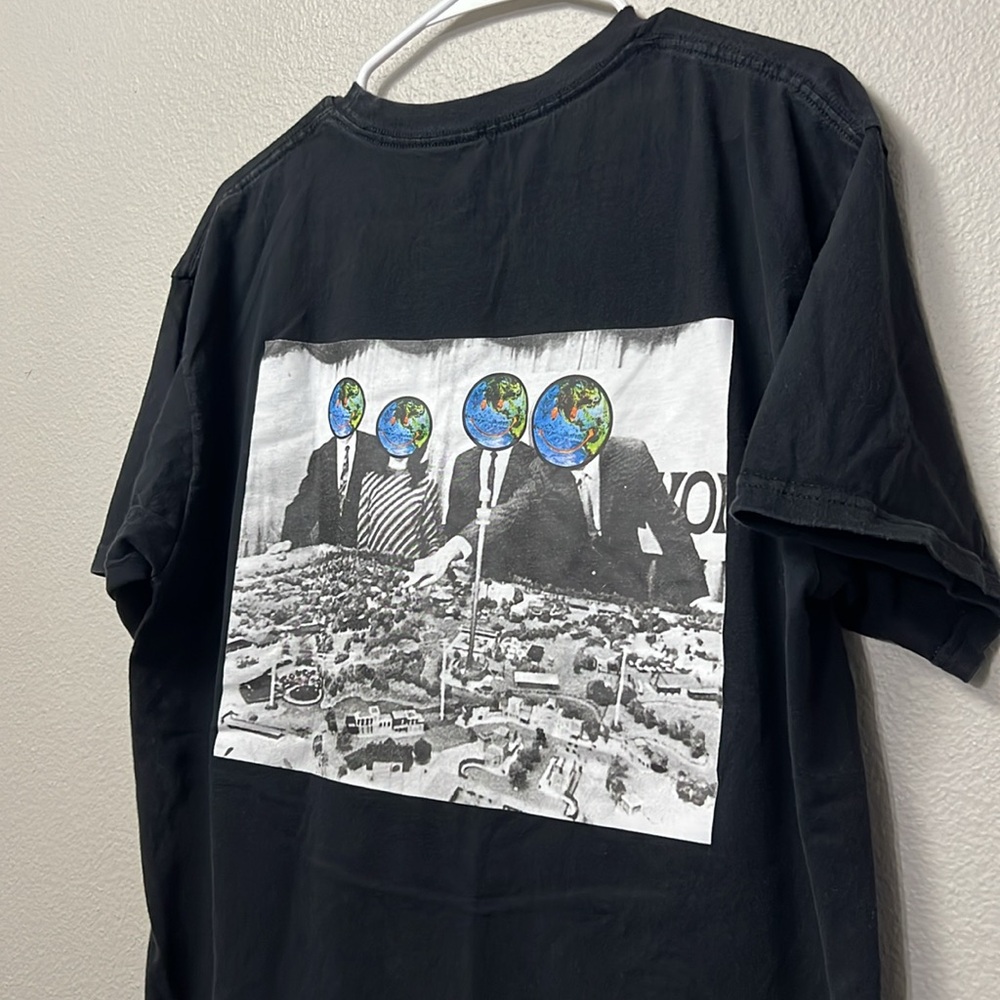 Cactus Jack by Travis Scott Astroworld Staff T-Shirt - Picture 10 of 13